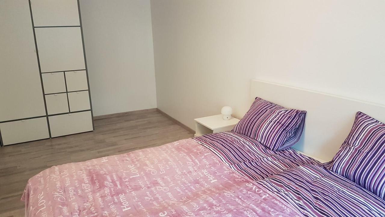 J&E Neries Apartment Kaunas Exterior photo